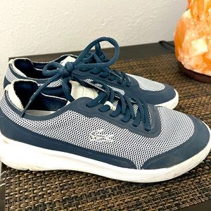 Lacoste 6.5 sport tennis shoes
